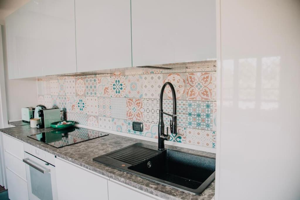 Appartement Poccio House à Fiumicino Extérieur photo