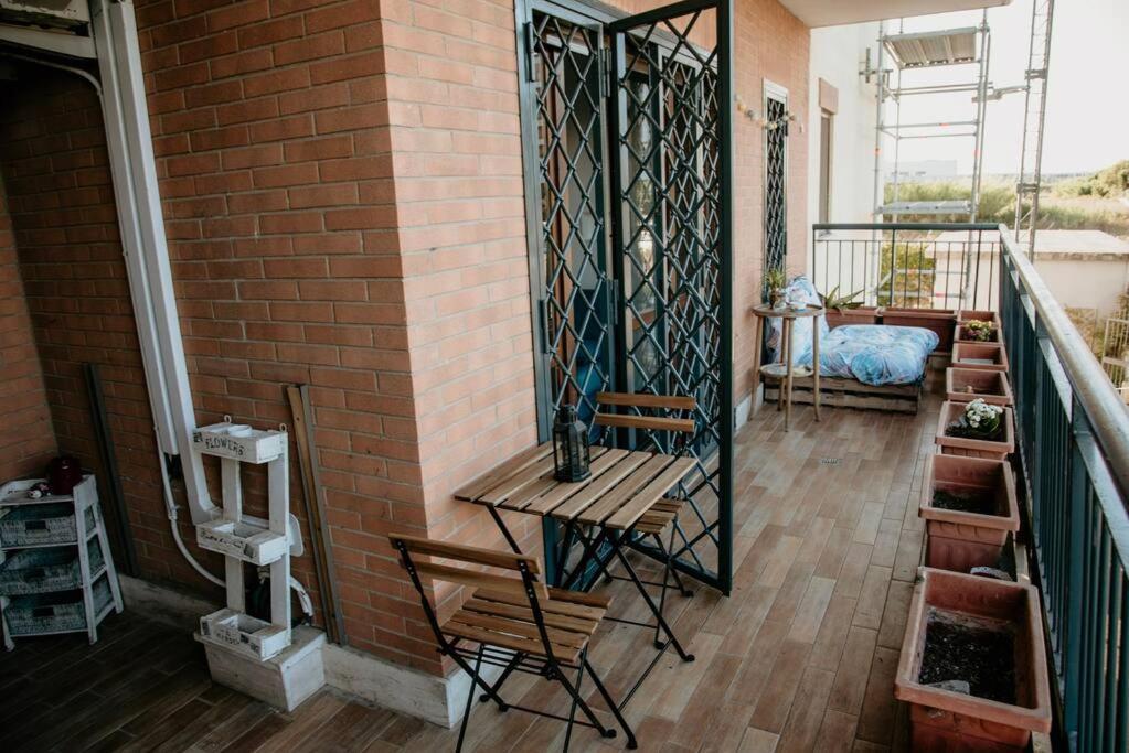 Appartement Poccio House à Fiumicino Extérieur photo