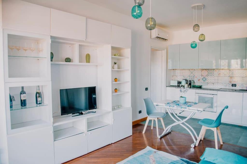 Appartement Poccio House à Fiumicino Extérieur photo