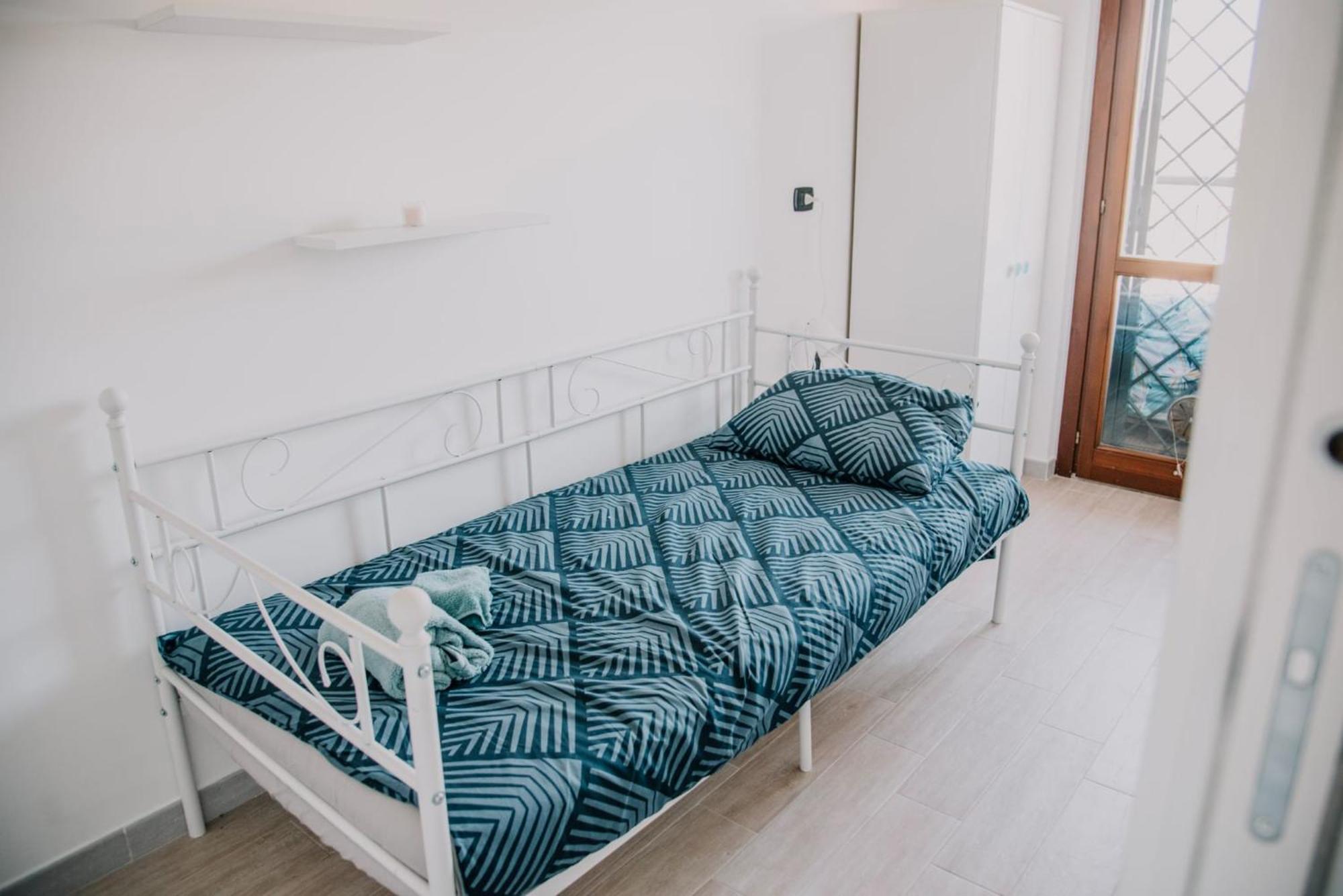 Appartement Poccio House à Fiumicino Extérieur photo